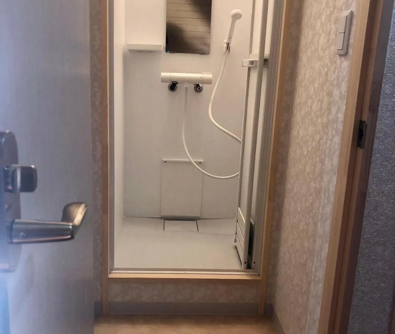 Homestay Guest House Asahi Otaru Japan